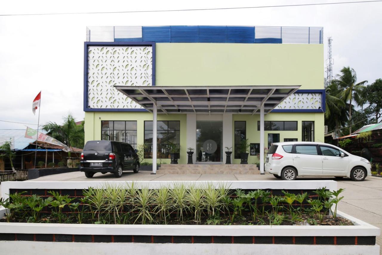 Airy Syariah Mistar Cokrokusumo 29A Banjarbaru Exterior foto